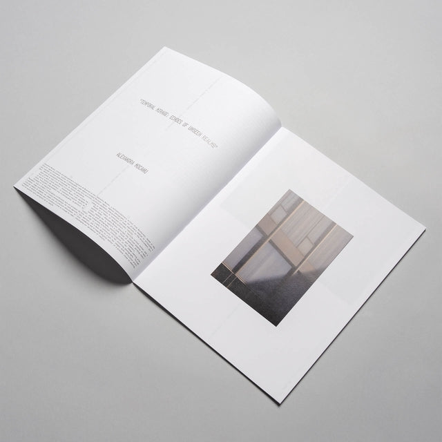 Slideshow review - issue 002