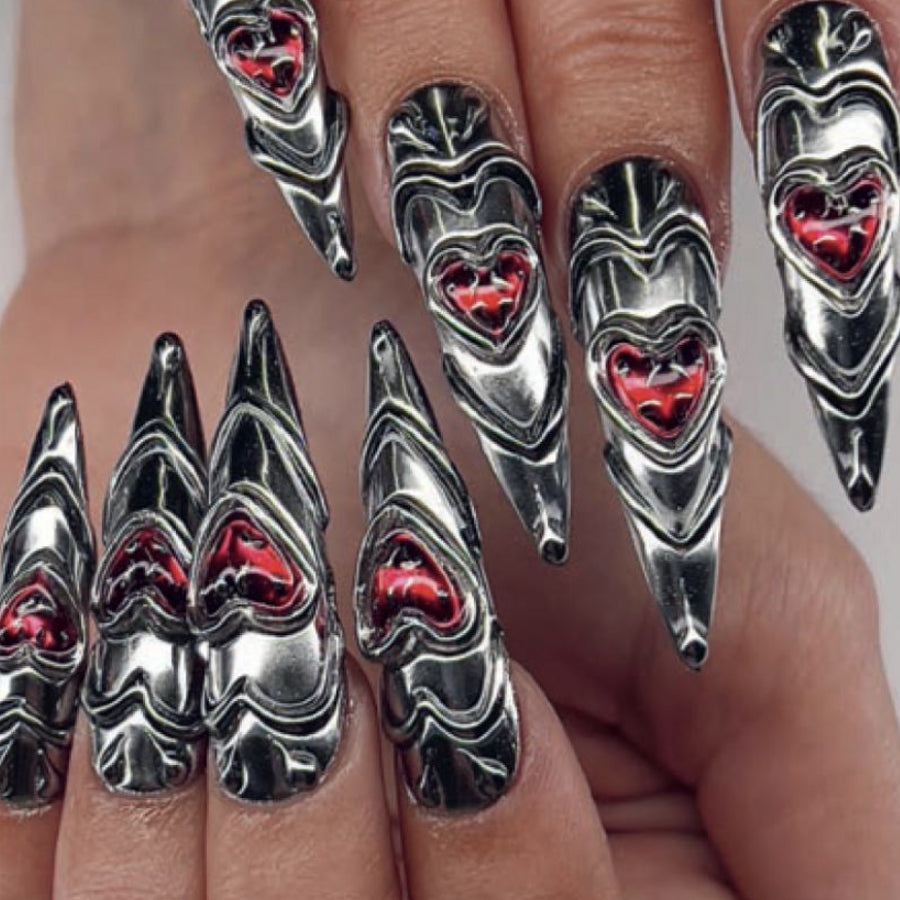 Fresh Sets Contemporary Nail Art from Around the World /anglais