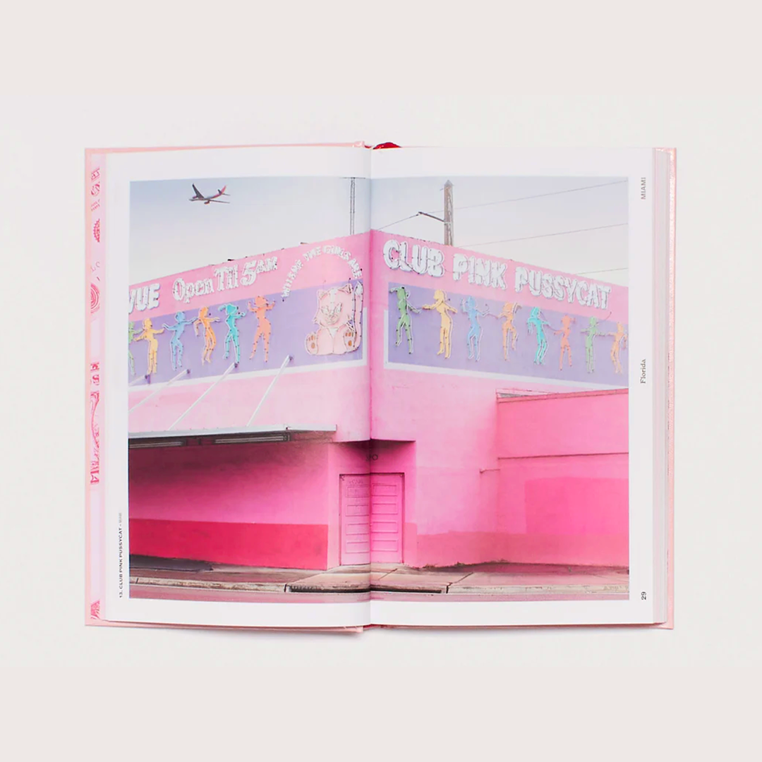 GENTLEMEN'S CLUB - A PHOTOGRAPHIC JOURNEY INTO AMERICAN STRIPCLUB FACADE