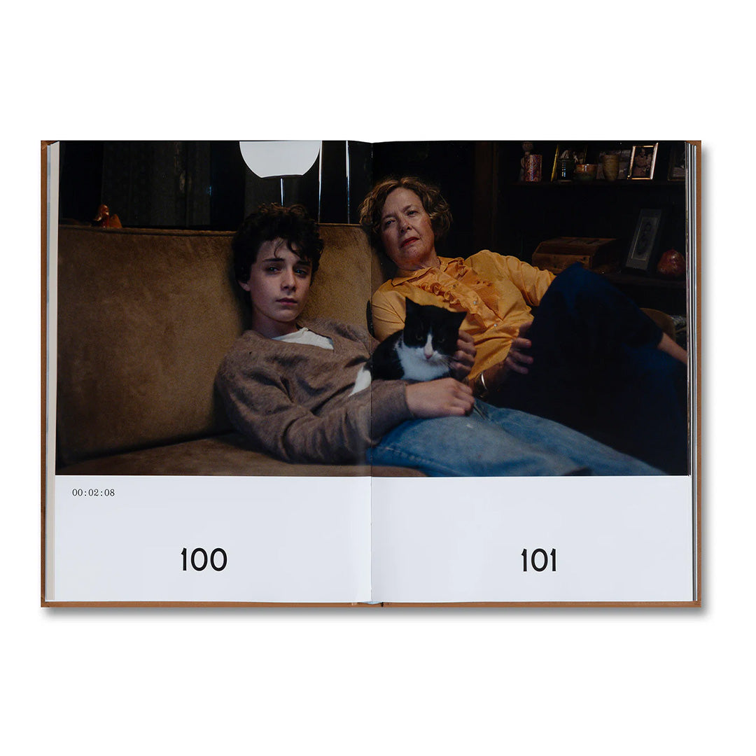 20th Century Women Screenplay Book T05