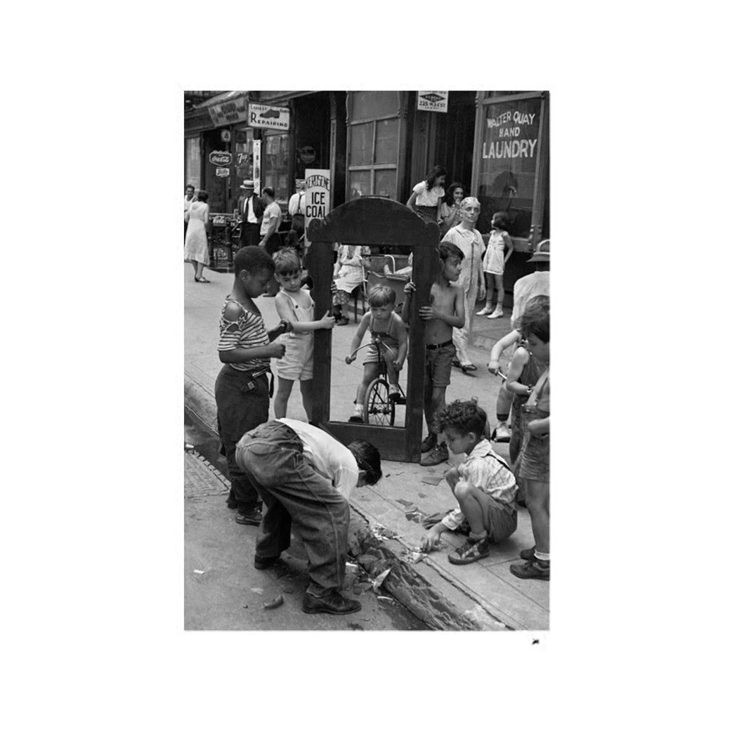 Helen Levitt A Way of Seeing /English