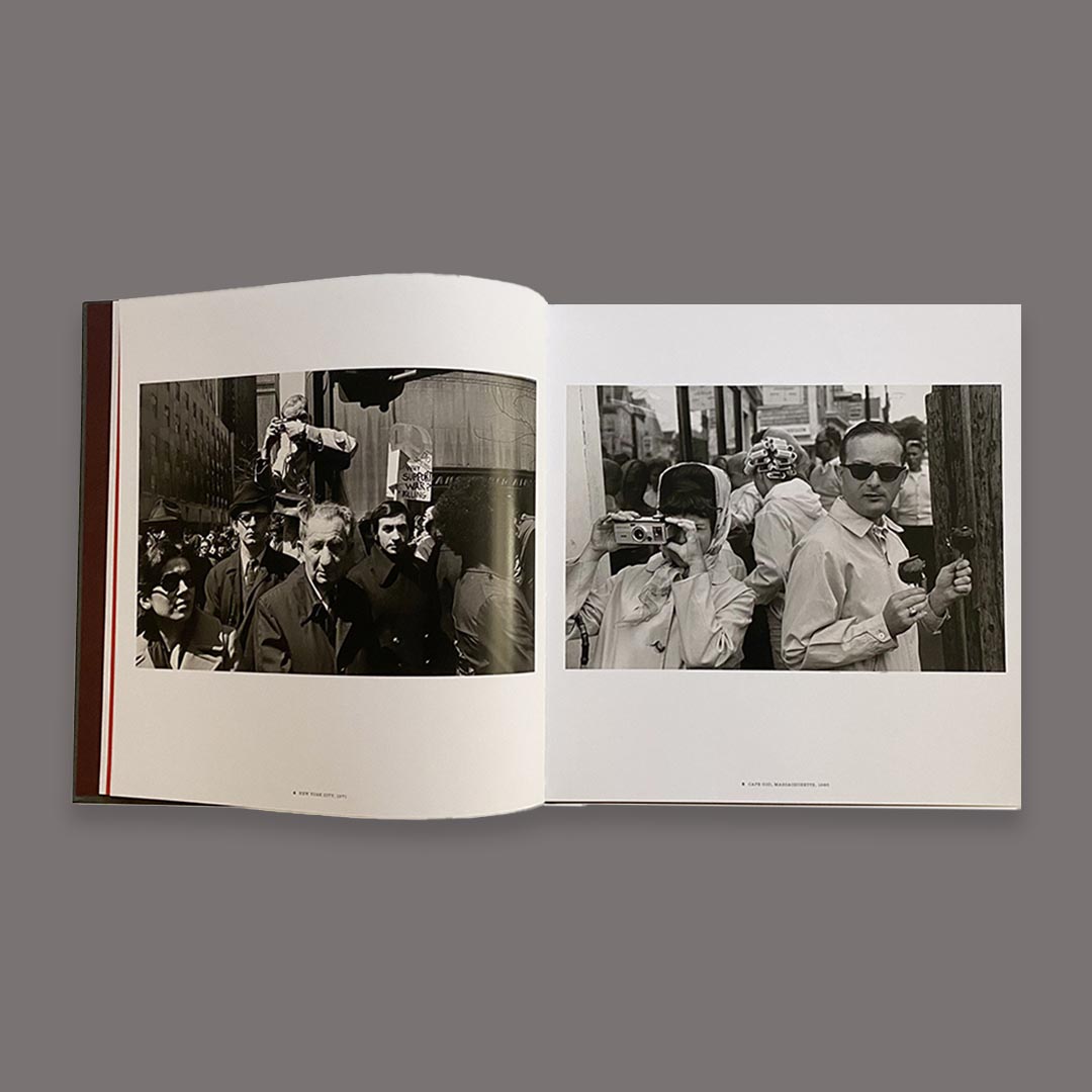 Lee Friedlander: The People's Pictures /anglais