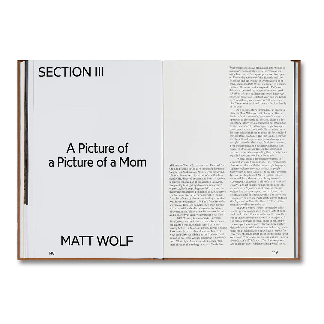 20th Century Women Screenplay Book T05