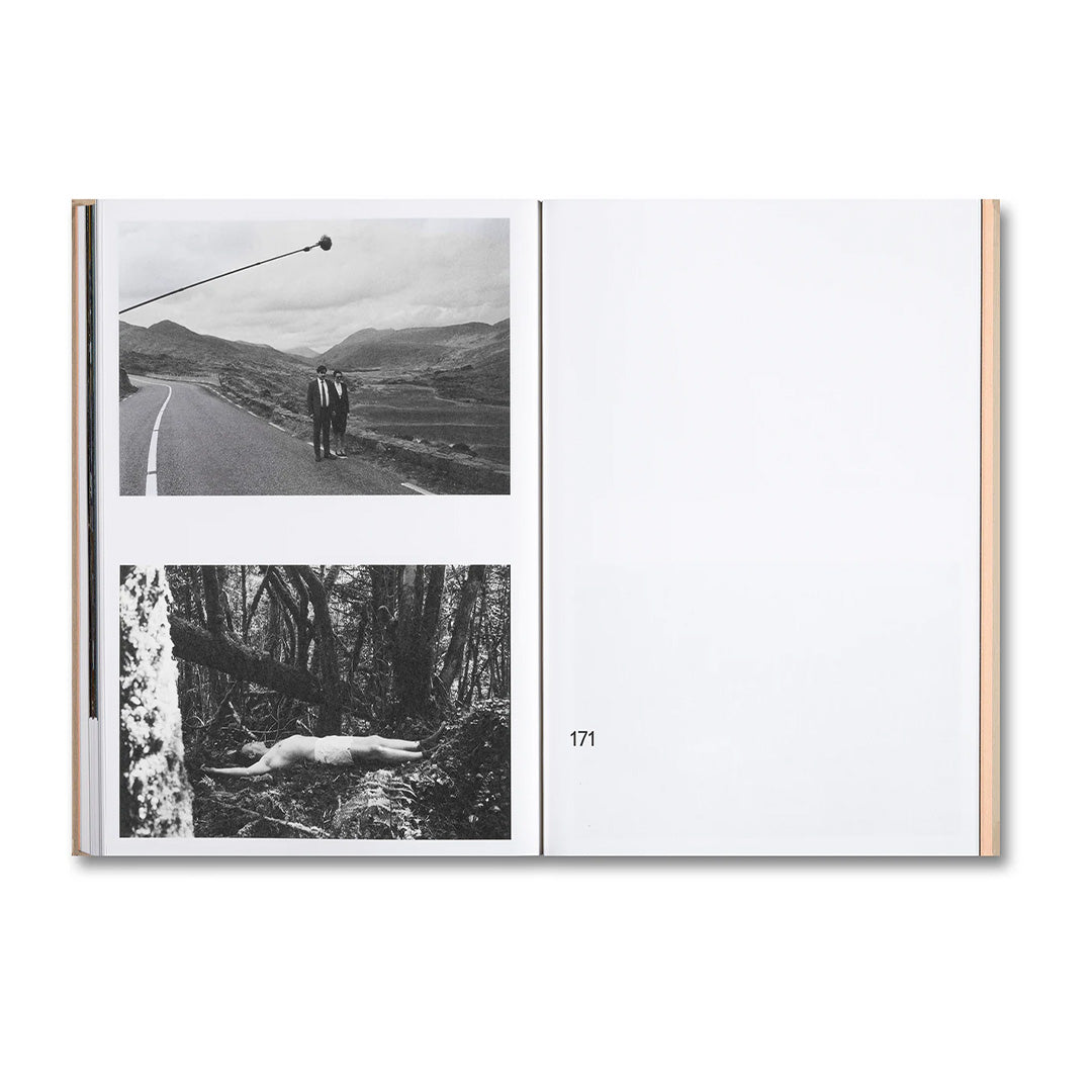 The Lobster Screenplay Book T08