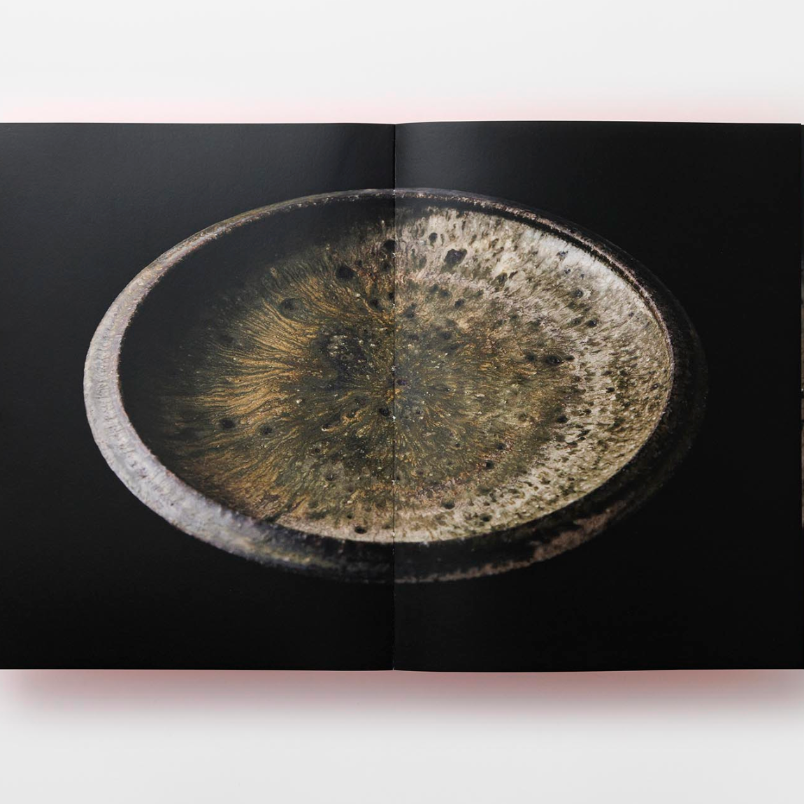 Hatta Toru Ceramics