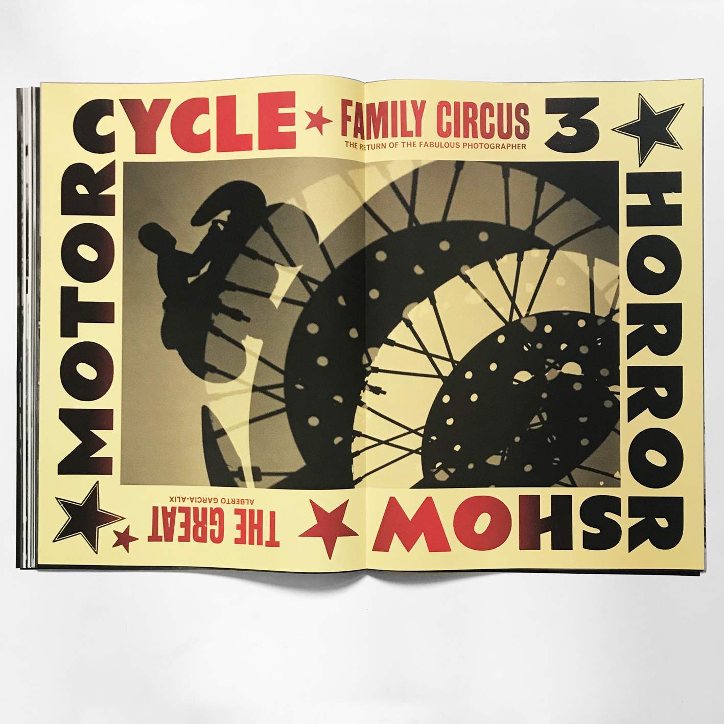 Motorcycle family circus 3: alberto garcia-Alix