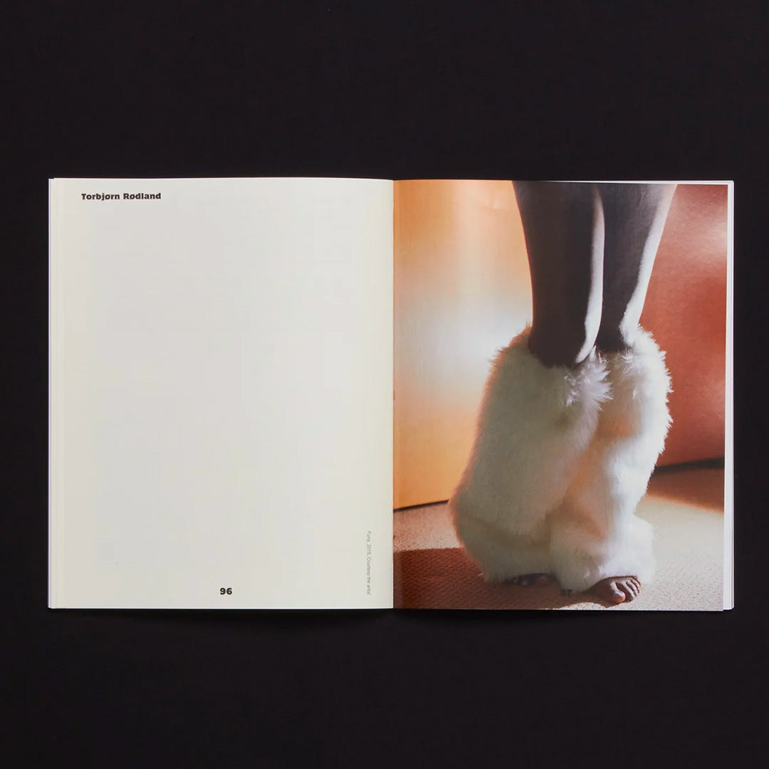 Viscose Issue 2 : Clothes