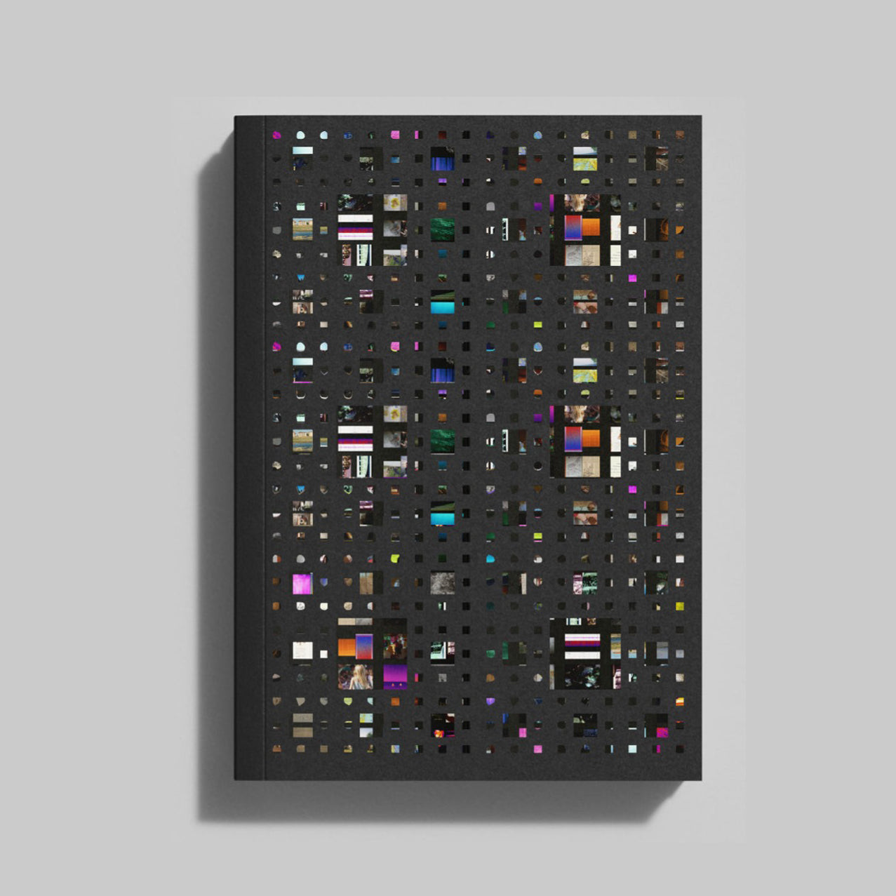 Strata : Ethnographies Indociles de Mondes Troublés