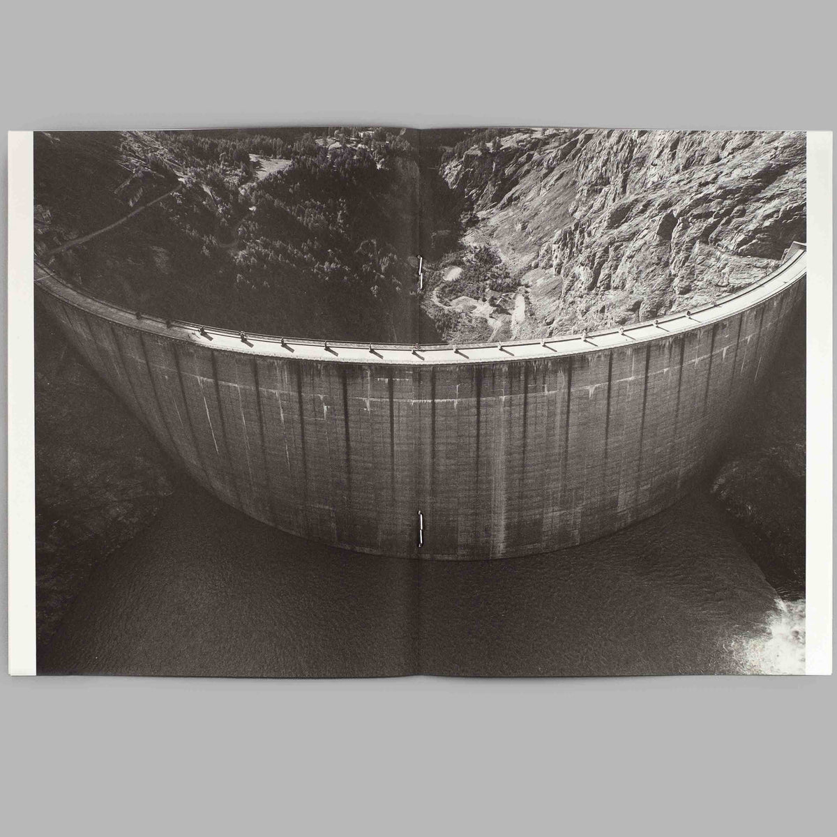 Hugues Reip - Εωσφόρος, 15 Panels for Mauvoisin Dam