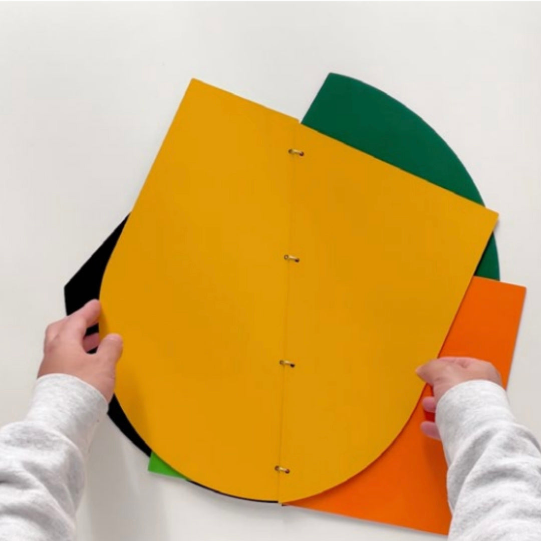 8 pieces of paper, 8 shapes, and 8 colors