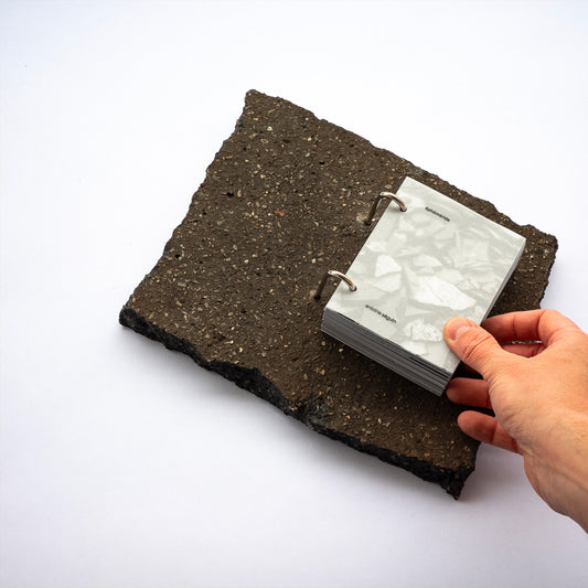 Éphéméride (sur asphalte)