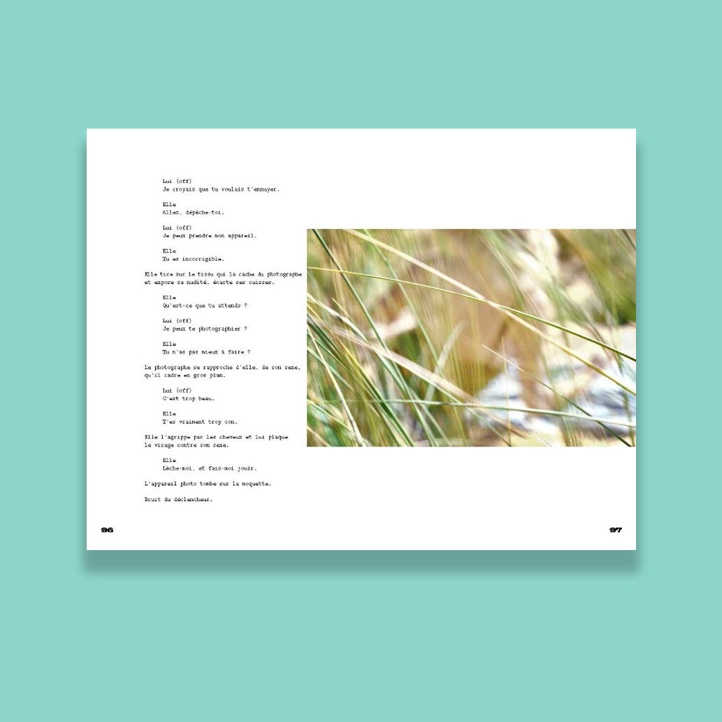 Il regardait sa femme comme si elle était toujours son amante