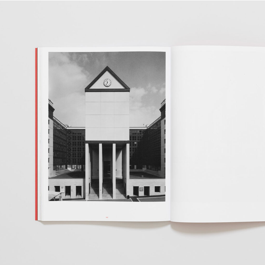 Gabriele Basilico fotografa Aldo Rossi