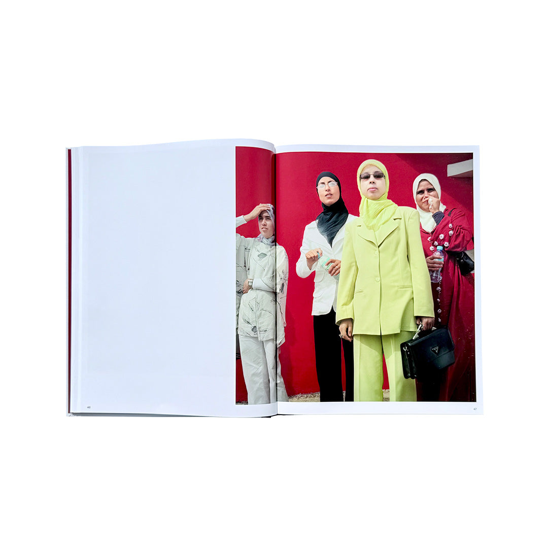WOMEN النساء
