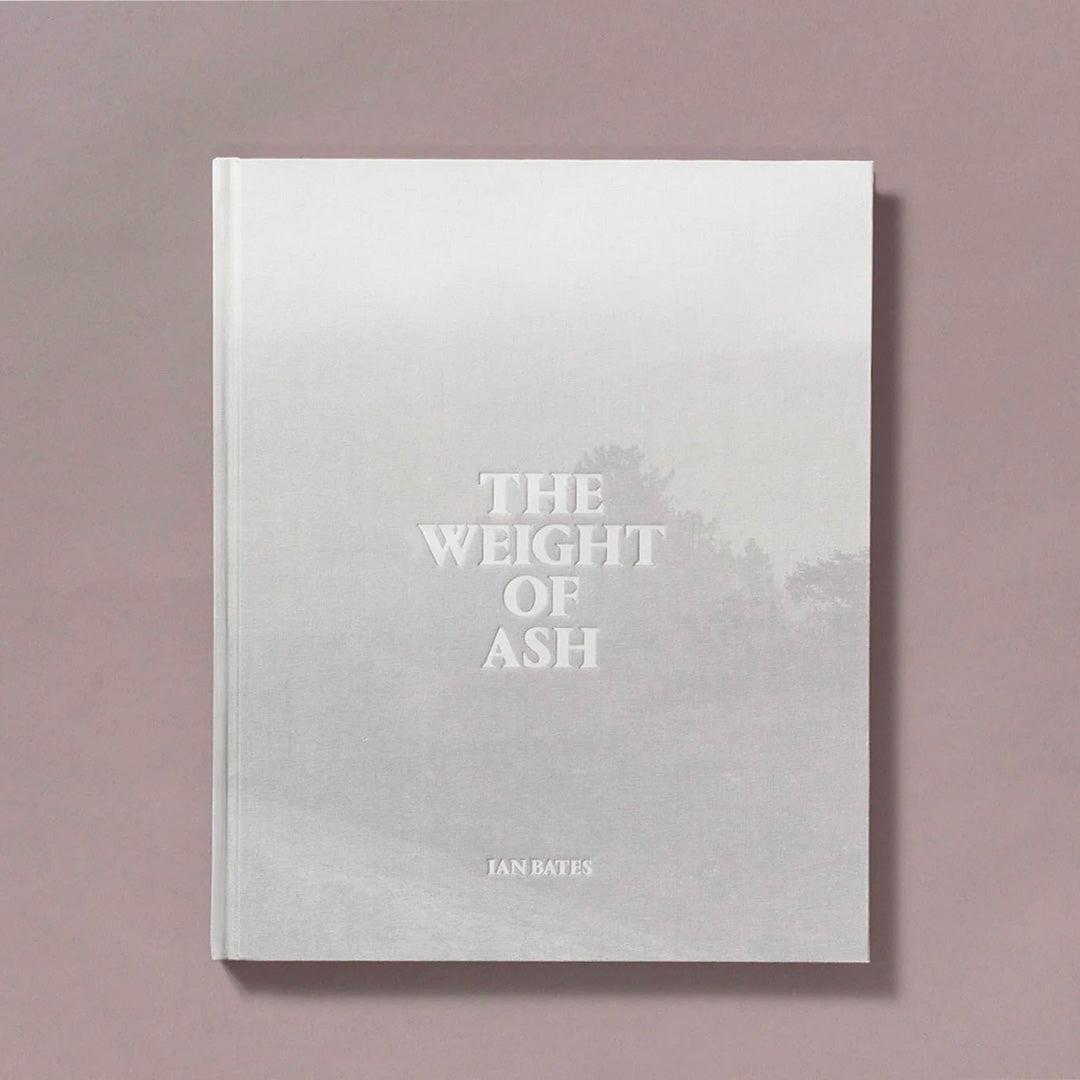 The Weight of Ash (Signé)