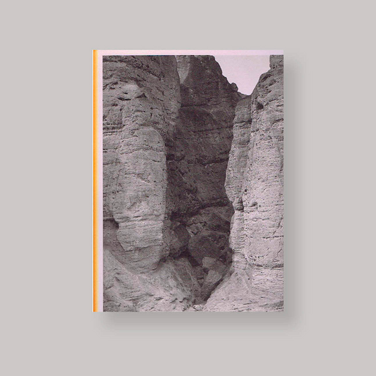 Watering my horse by a spring at the foot of the long wall